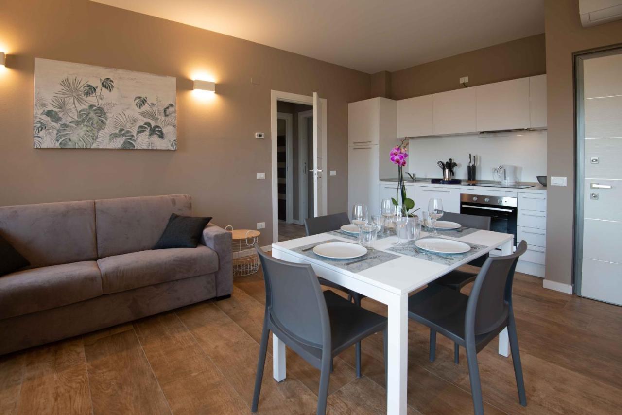 סירמיונה Sirmio Apartments - Narnia Stay מראה חיצוני תמונה
