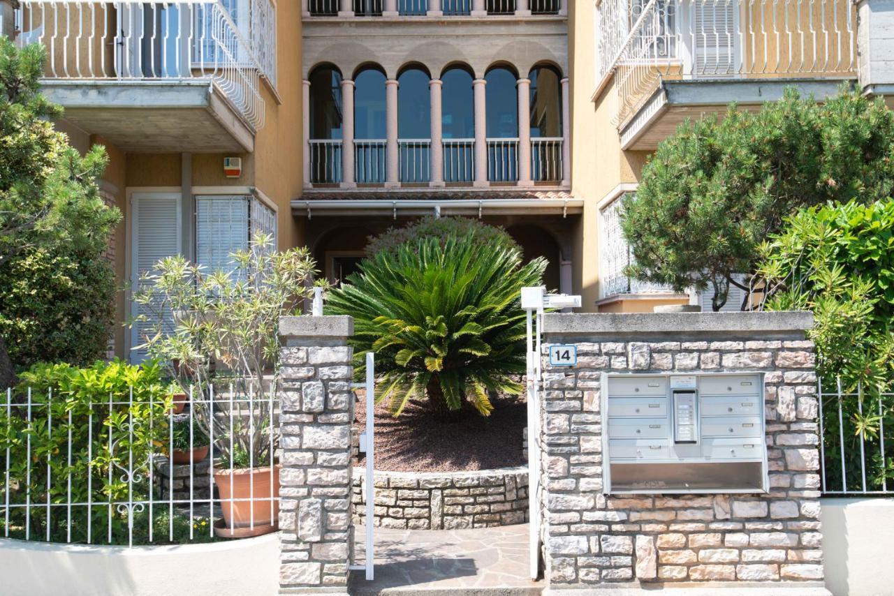 סירמיונה Sirmio Apartments - Narnia Stay מראה חיצוני תמונה